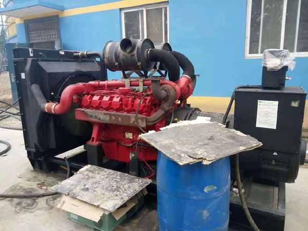 金凤关于柴油发电机组水箱污垢的产生与清理