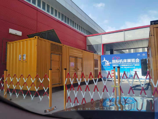 金凤发电车出租-发电机无电压或电压太低怎么办？