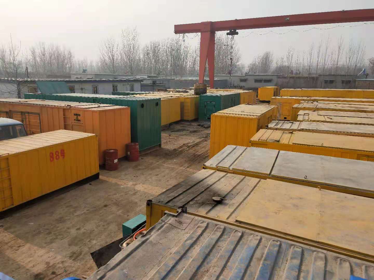 金凤租赁发电机-灰尘、风沙对柴油发电机组造成哪些不良影响？